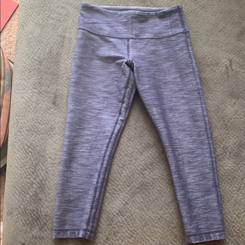 Cropped lulu jean colored leggings